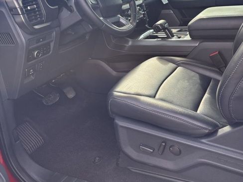 Used 2025 Ford F150 Lariat w/ Equipment Group 501A Mid image 14