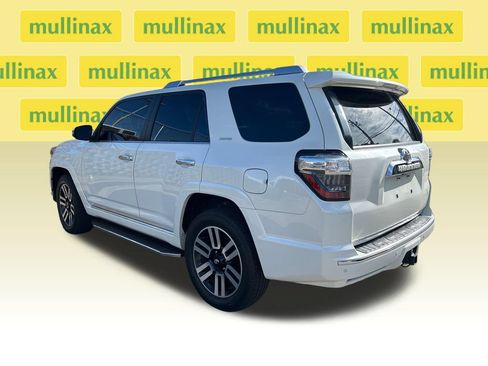 Used 2019 Toyota 4Runner Limited AWD/4WD image 3