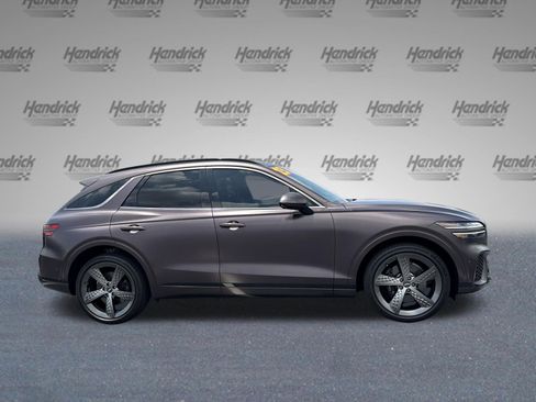 Used 2023 Genesis GV70 2.5T w/ Sport Prestige Package AWD/4WD image 10