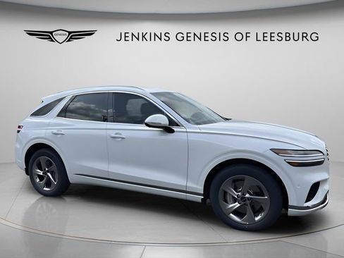 New 2026 Genesis GV70 2.5T Advanced image 2