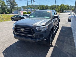 Used 2022 Toyota Tacoma SR AWD/4WD video 3