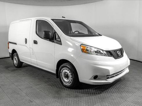 Used 2021 Nissan NV200 S FWD image 11