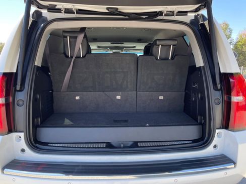 Used 2017 Chevrolet Tahoe Premier w/ Max Trailering Package RWD image 9