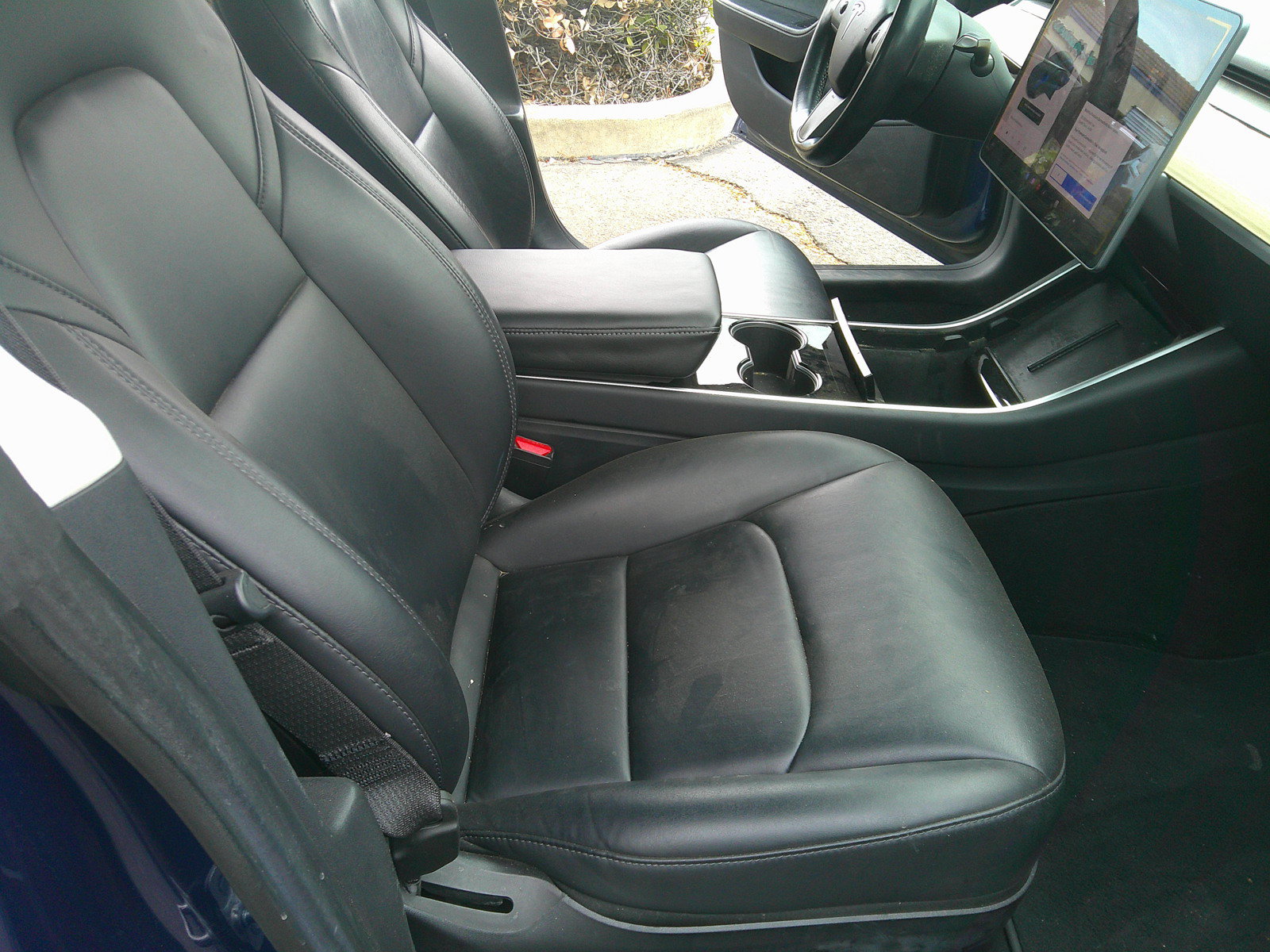 Used 2018 Tesla Model 3 Long Range RWD image 10