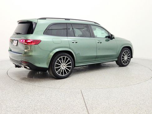 New 2026 Mercedes-Benz GLS 450 4MATIC image 5