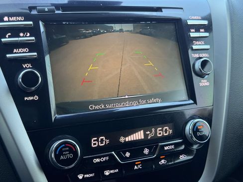 Used 2023 Nissan Murano S FWD image 18