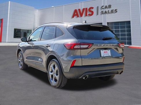Used 2025 Ford Escape ST-Line AWD/4WD image 10