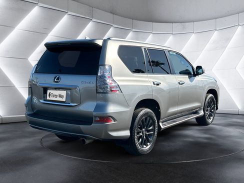 Used 2022 Lexus GX 460 Premium w/ Premium Package AWD/4WD image 5