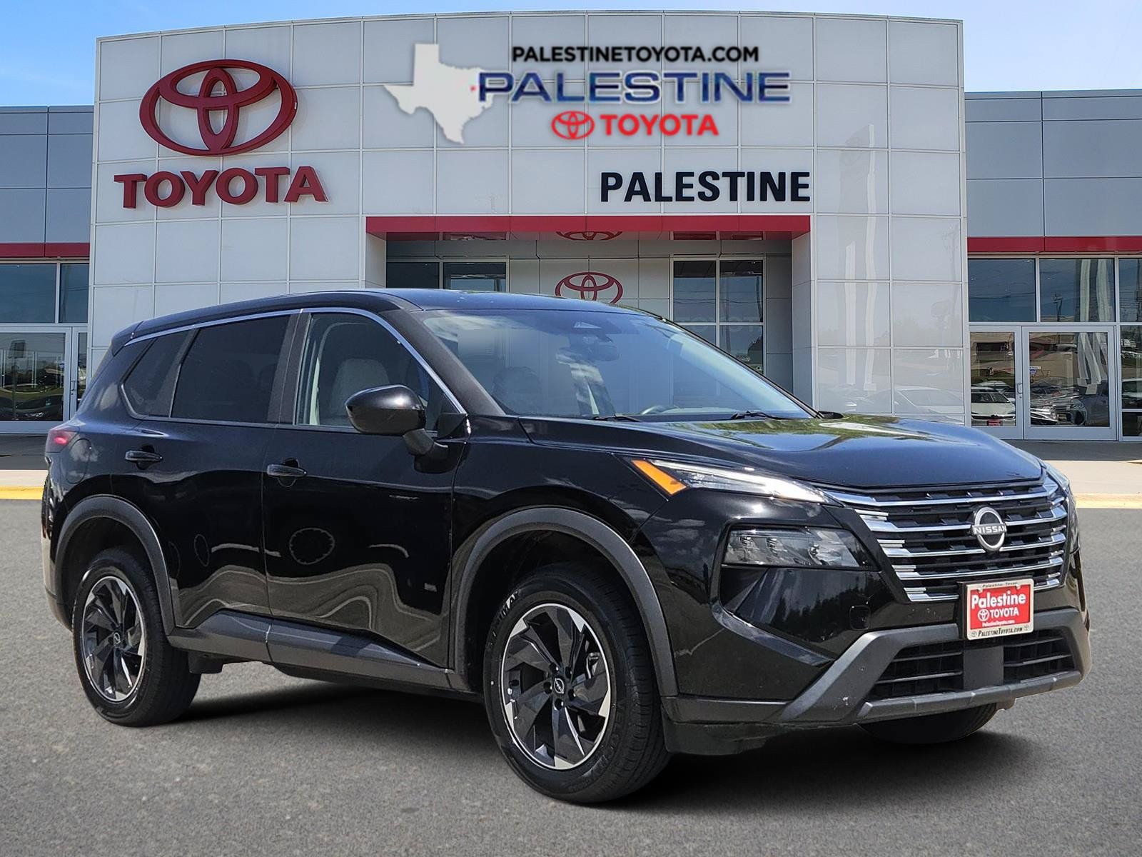 Used 2025 Nissan Rogue SV AWD/4WD image 1