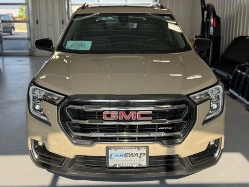 Used 2022 GMC Terrain AT4 w/ Infotainment Package II AWD/4WD image 7