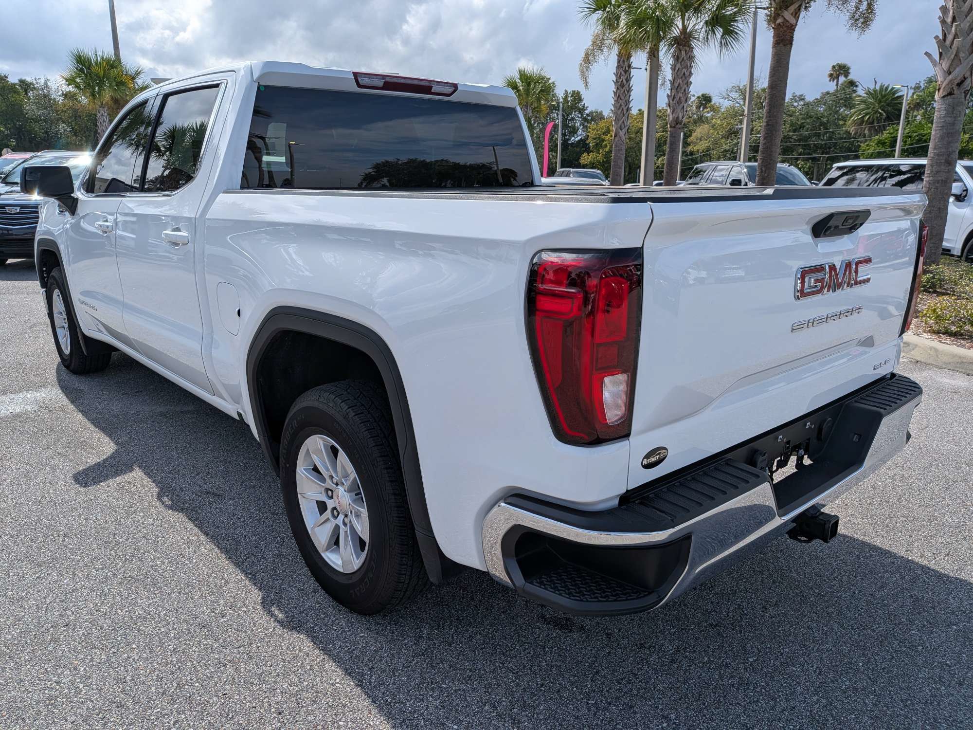 Certified 2024 GMC Sierra 1500 SLE RWD image 6