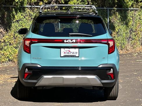 New 2026 Kia Seltos S image 4