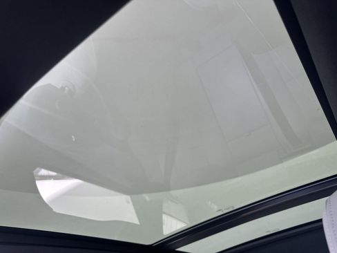 Used 2026 Land Rover Range Rover Velar S image 13