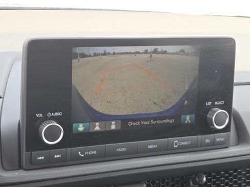 Used 2024 Honda CR-V EX image 5