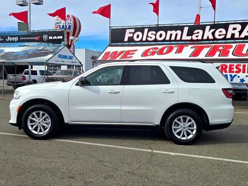 Certified 2024 Dodge Durango SXT image 8