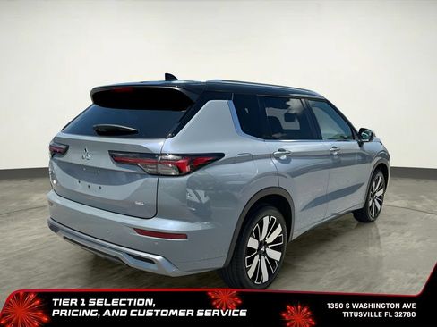 Used 2025 Mitsubishi Outlander SEL FWD image 10