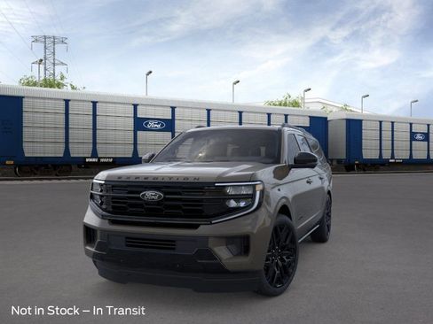 New 2026 Ford Expedition Max Platinum image 2