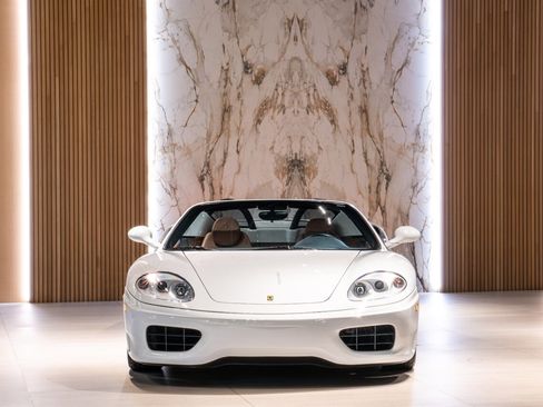 Used 2004 Ferrari 360 Spider image 3