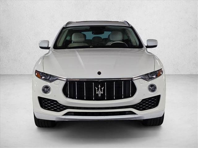 Used 2017 Maserati Levante AWD/4WD image 2
