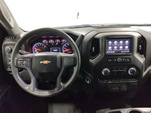 Used 2022 Chevrolet Silverado 1500 Custom image 22