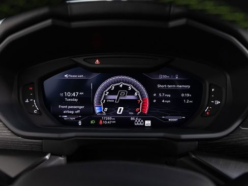 Used 2021 Lamborghini Urus AWD/4WD image 45