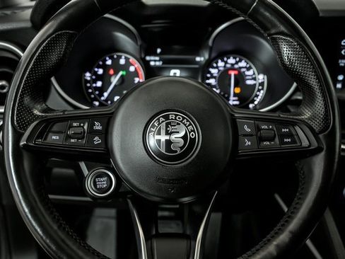 Used 2020 Alfa Romeo Stelvio Sport w/ Quick Order Package 22J Sport image 17