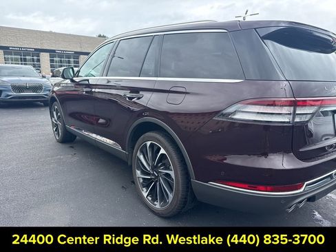 Used 2023 Lincoln Aviator Reserve w/ Equipment Group 201A AWD/4WD image 16