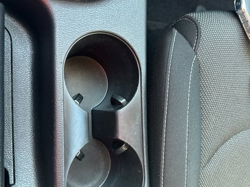 Used 2022 Kia Forte LXS w/ LXS Technology Package image 31