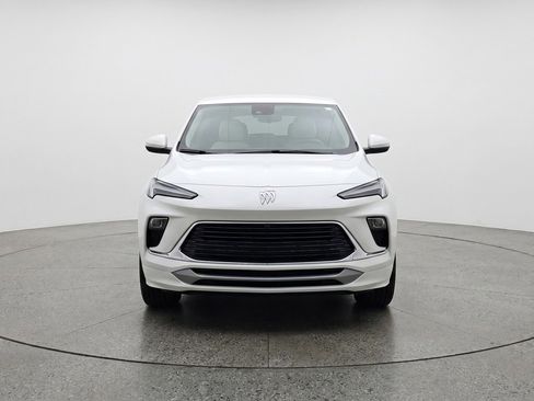 Used 2025 Buick Encore GX Preferred FWD image 2