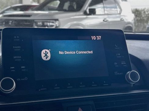 Used 2018 Honda Accord LX image 21
