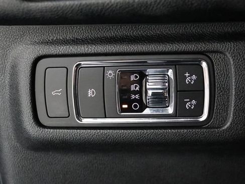 Used 2021 Lincoln Corsair Reserve w/ Equipment Group 201A AWD/4WD image 21