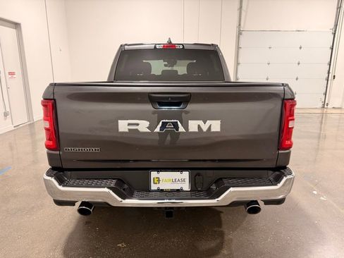 Used 2025 RAM 1500 Big Horn RWD image 6
