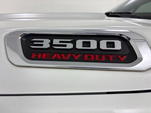Used 2024 RAM 3500 Big Horn AWD/4WD image 12