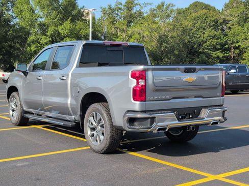 New 2026 Chevrolet Silverado 1500 LT AWD/4WD image 3