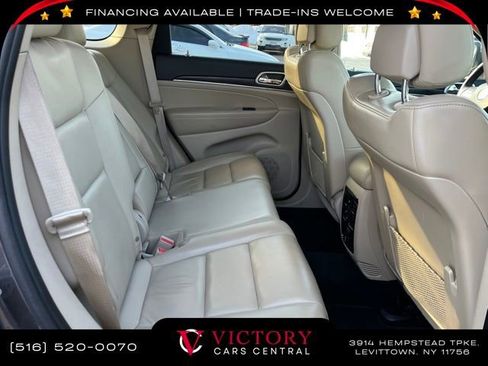 Used 2020 Jeep Grand Cherokee Limited image 23
