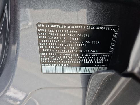 Used 2022 Volkswagen Taos SE AWD/4WD image 35