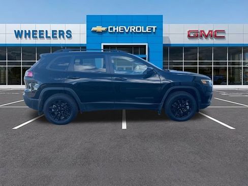 Used 2023 Jeep Cherokee Altitude Lux w/ Lux Elite Package image 7