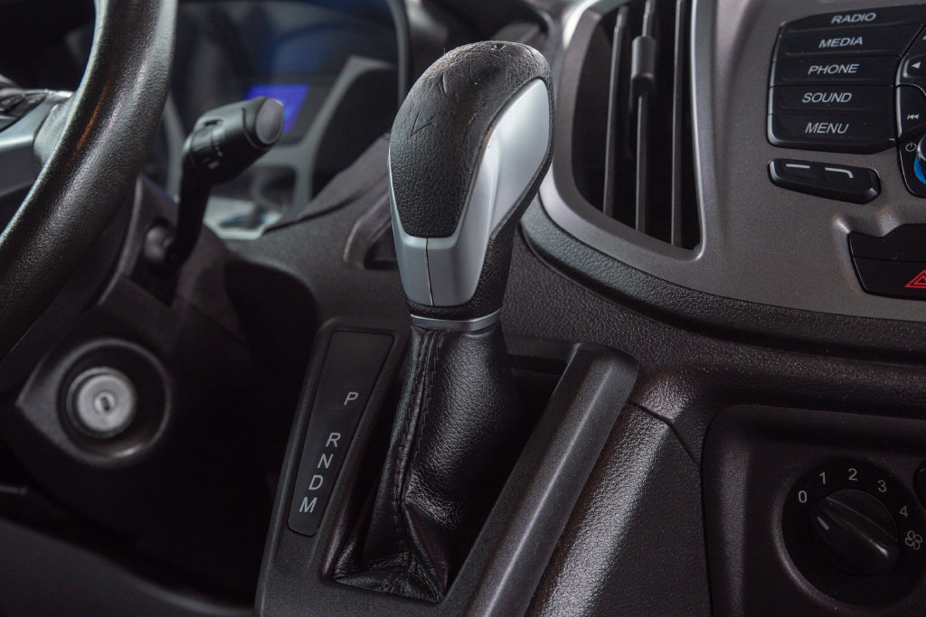 Used 2016 Ford Transit 150 XL RWD image 22
