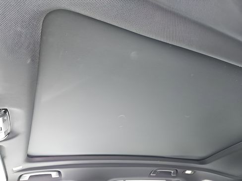 Used 2022 BMW X5 sDrive40i w/ M Sport Package image 32