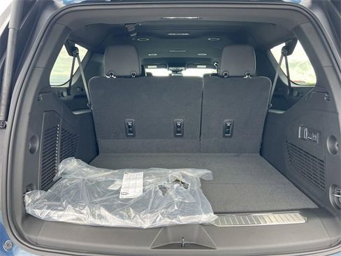 New 2026 GMC Yukon XL Denali image 28