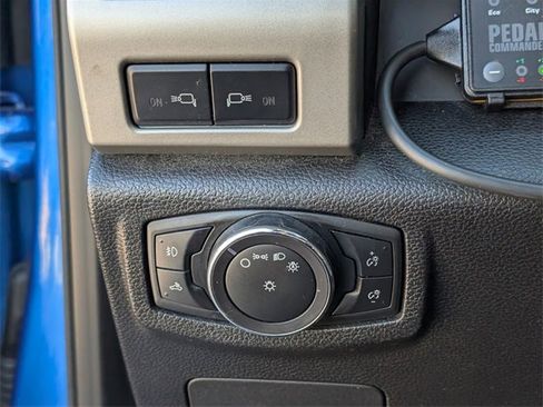 Used 2015 Ford F150 Lariat w/ Equipment Group 502A Luxury image 28