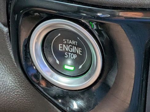 Used 2022 GMC Sierra 1500 SLT w/ SLT Premium Plus Package image 34