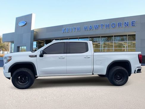 Used 2020 GMC Sierra 1500 AT4 w/ AT4 Premium Package AWD/4WD image 4