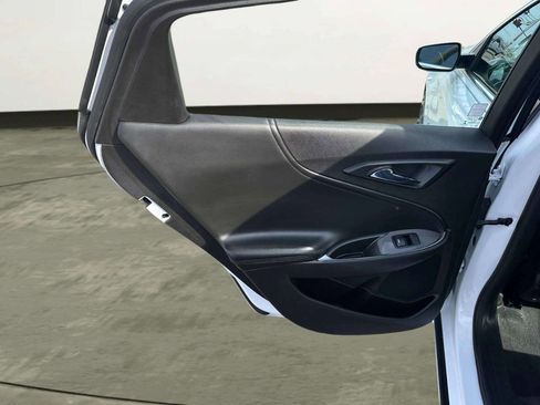 Used 2022 Chevrolet Malibu LT w/ Leather Package image 13