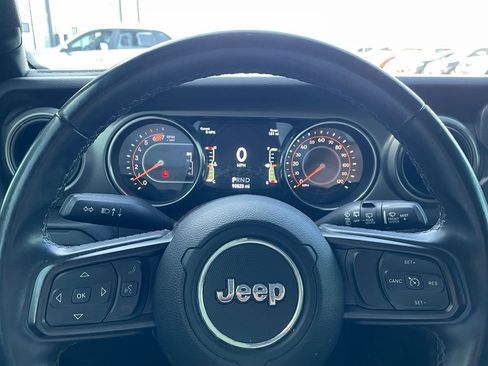 Used 2021 Jeep Wrangler Unlimited Sport AWD/4WD image 14