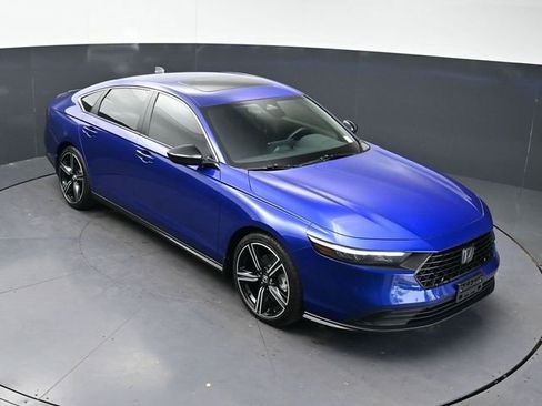 Used 2024 Honda Accord Sport image 27