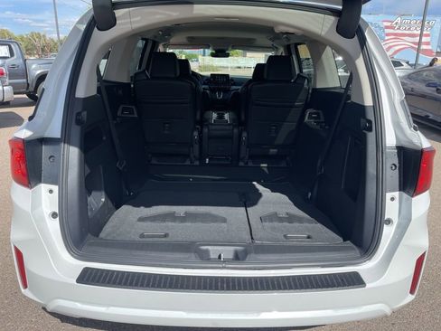 New 2026 Honda Odyssey EX-L image 13