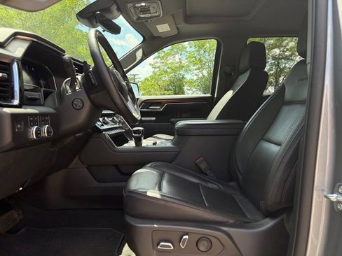 Used 2023 GMC Sierra 1500 Denali w/ Denali Reserve Package AWD/4WD image 11