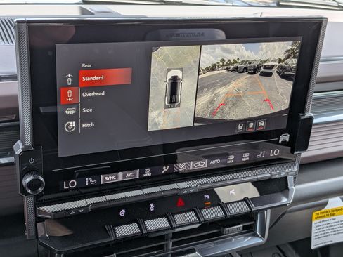 New 2026 GMC Hummer EV SUV AWD/4WD image 34