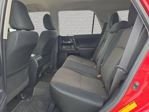 Used 2020 Toyota 4Runner TRD Off-Road AWD/4WD image 14
